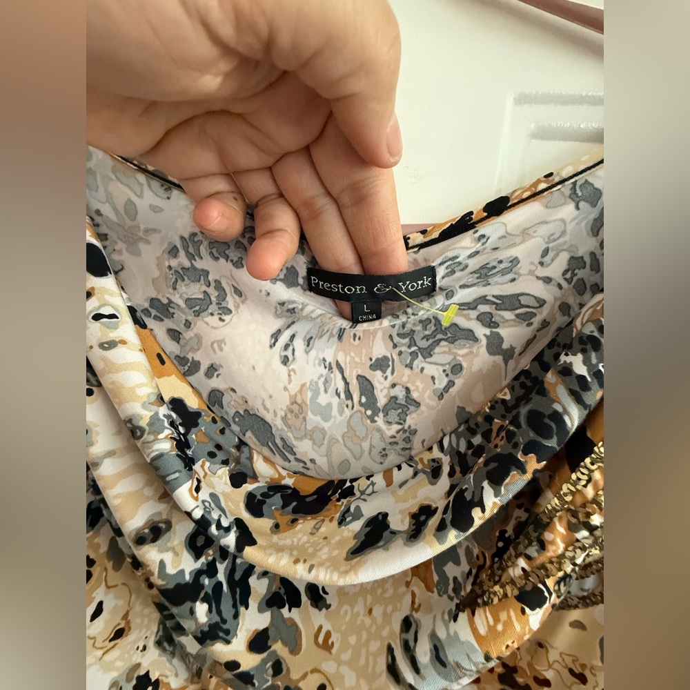 Preston & York Abstract Patterned Top in Neutral Tones